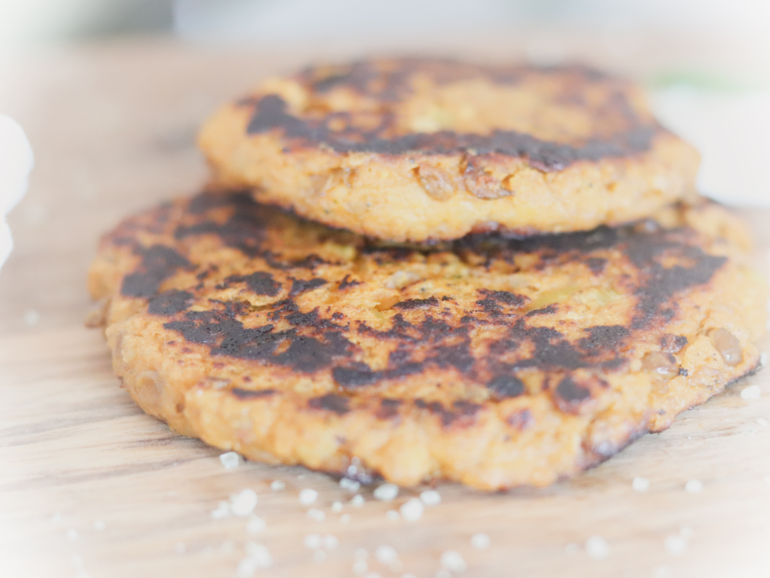 Süßkartoffelpuffer mit Linsen